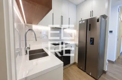 Apartment - 3 Bedrooms - 3 Bathrooms for rent in The Mayfair - Town Square - Dubai