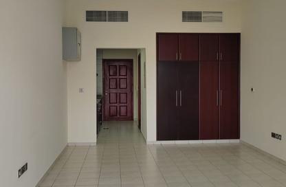 Apartment - Studio - 1 for rent in Dunes Village Building 9 - Dunes Village - Dubai Investment Park 2 (DIP 2) - Dubai Investment Park (DIP) - Dubai