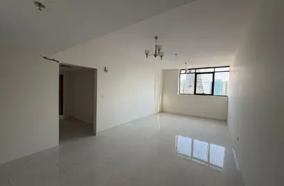 Apartment - 1 Bedroom - 2 Bathrooms for rent in Al Mamzar Tower - Al Mamzar - Sharjah - Sharjah