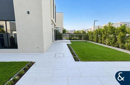 Villa - 5 - 6 for rent in Murooj Al Furjan - Al Furjan - Dubai