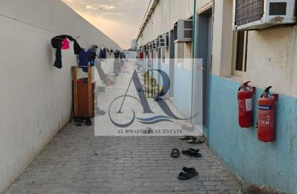 Labor Camp - Studio - 7+ Bathrooms for rent in Al Jlail - Al Sajaa - Sharjah