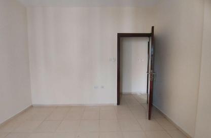 Apartment - 1 Bedroom - 1 Bathroom for rent in Muwailih Building - Muwaileh - Sharjah