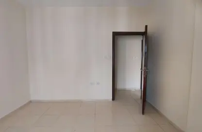 شقة - غرفة نوم - 1 حمام للايجار في مبنى مويلح - مويلح - الشارقة