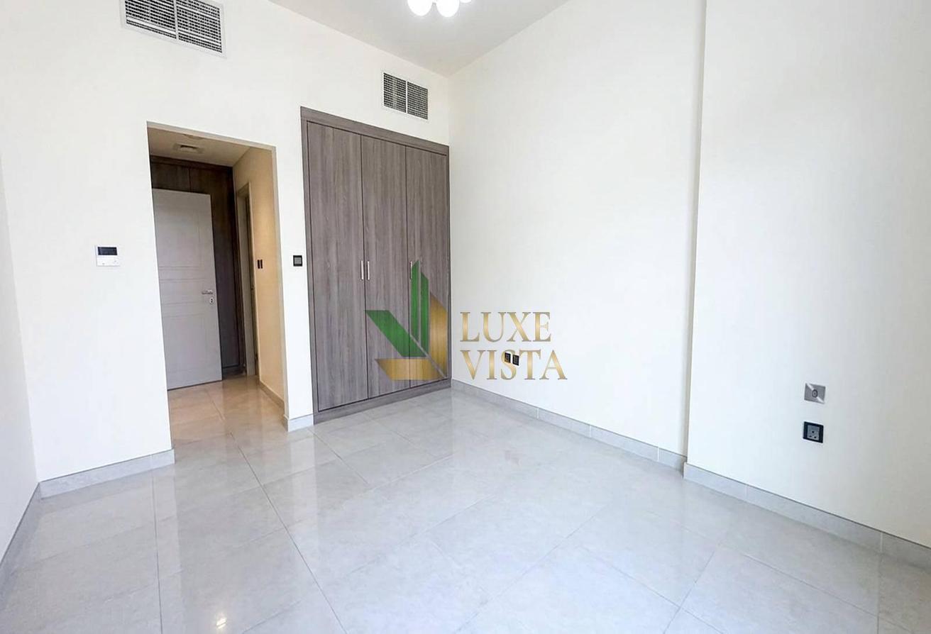Cozy 1BR | Spacious and Bright | Vacant photo 6