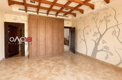 Villa - 7+ Bedrooms - 6 Bathrooms for rent in Umm Suqeim 1 Villas - Umm Suqeim 1 - Umm Suqeim - Dubai
