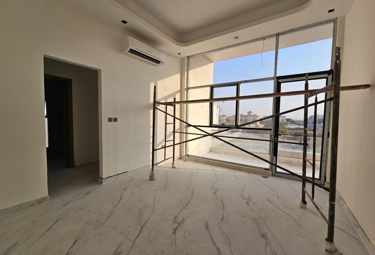 Modern 5BR | Living room | Maids room photo 9