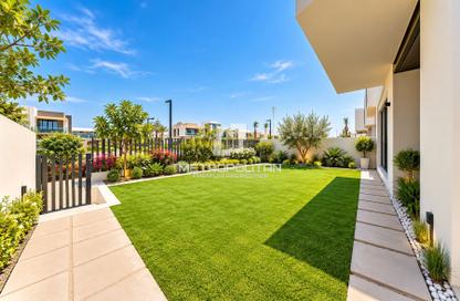 Townhouse - 4 - 5 for sale in Jebel Ali Village Townhouses - Jebel Ali Village - Jebel Ali - Dubai