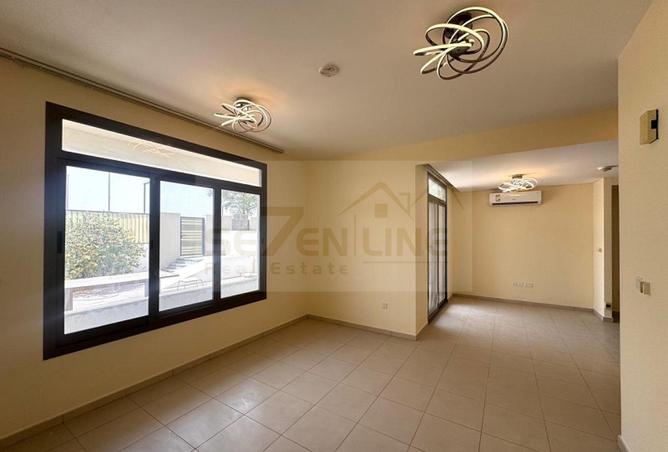 111848965 - Property Main Image