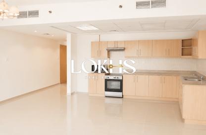 Apartment - Studio - 1 Bathroom for rent in Green Park - District 4 - Jumeirah Village Triangle - Dubai