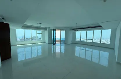Apartment - 3 Bedrooms - 4 Bathrooms for sale in Blue Tower - Al Majaz 3 - Al Majaz - Sharjah