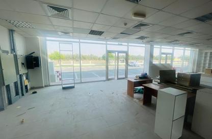 Show Room - Studio - 1 Bathroom for rent in DIC Warehouse - Saih Shuaib 2 - Dubai Industrial City - Dubai