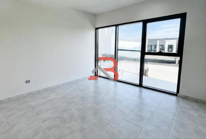 114607220 - Property Image 3