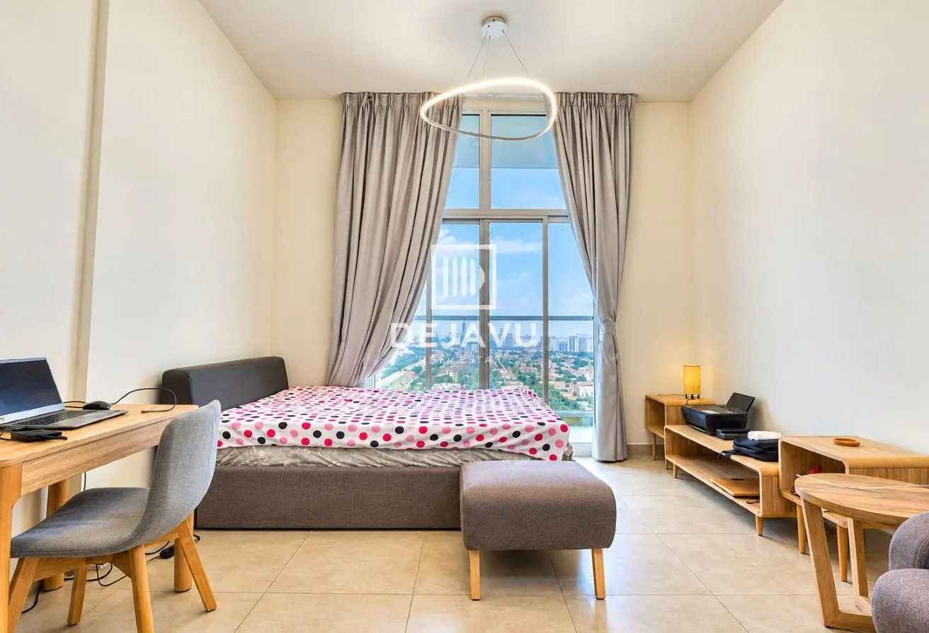 156898189 - Property Main Image
