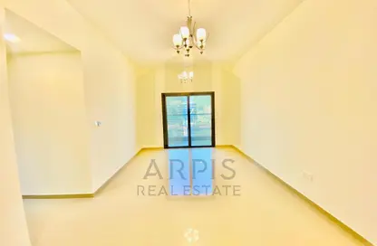 شقة - 2 غرف نوم - 3 حمامات للايجار في جميرا جاردن سيتي - السطوة - دبي