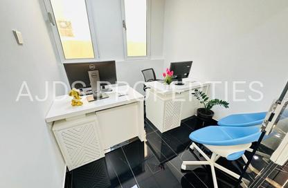 Office Space - Studio - 1 Bathroom for rent in Horizone Building - Port Saeed - Deira - Dubai