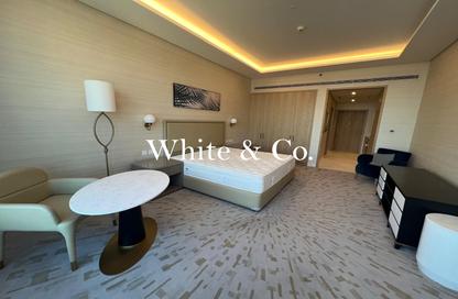 Apartment - Studio - 1 for rent in The Palm Tower - Palm Jumeirah - Dubai Apartment - Studio - 1 for rent in The Palm Tower - Palm Jumeirah - Dubai