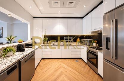 Villa - 2 - 3 for rent in Dubai Marina Moon Tower - Dubai Marina - Dubai