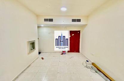 Apartment - 1 Bedroom - 1 Bathroom for rent in Fire Station Road - Muwaileh - Sharjah Apartment - 1 Bedroom - 1 Bathroom for rent in Fire Station Road - Muwaileh - Sharjah