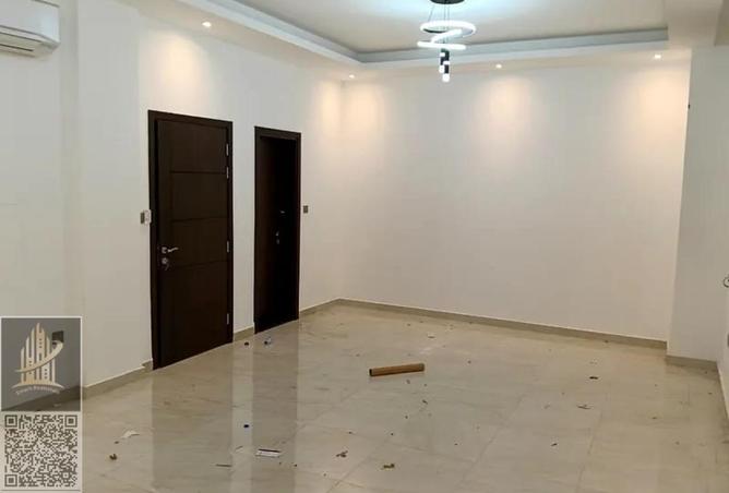 69890321 - Property Image 2