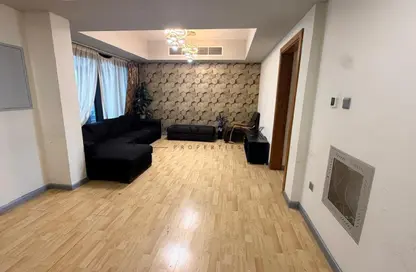 Apartment - 2 Bedrooms - 2 Bathrooms for rent in Binghatti Apartments - Dubai Silicon Oasis - Dubai