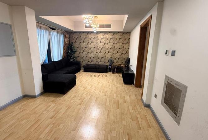 74248607 - Property Main Image