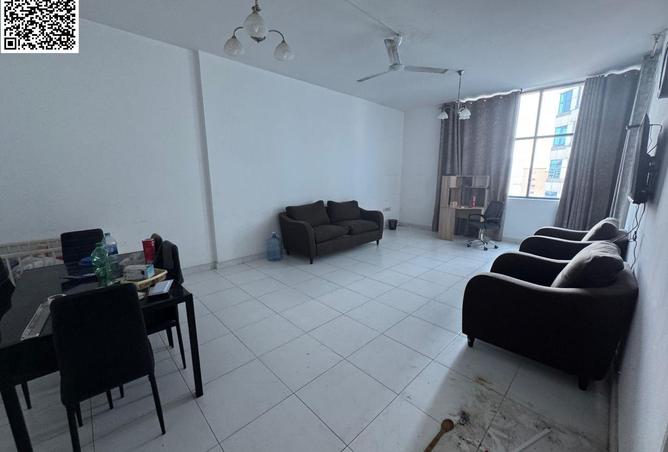84878377 - Property Main Image