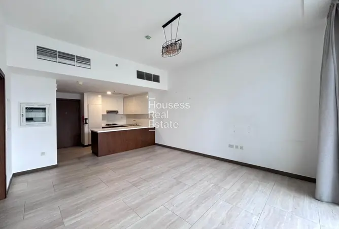 156010081 - Property Image 3