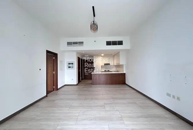 156010081 - Property Image 2