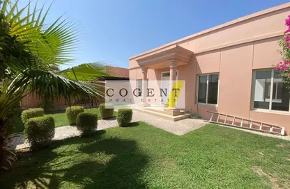 Villa - 3 Bedrooms - 3 Bathrooms for rent in Umm Suqeim 3 Villas - Umm Suqeim 3 - Umm Suqeim - Dubai