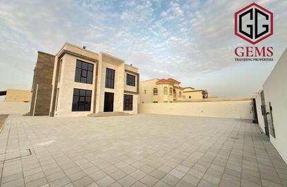 Villa - 5 - 6 for rent in Al Aweer 1 - Al Aweer - Dubai
