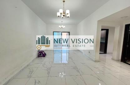 Apartment - 3 Bedrooms - 4 Bathrooms for rent in Al Mabrooka Tower - Al Majaz 1 - Al Majaz - Sharjah