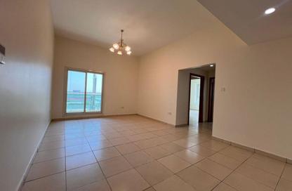 Apartment - 2 Bedrooms - 3 Bathrooms for rent in Sondos Lily - Dubai Land Residence Complex - Dubai Apartment - 2 Bedrooms - 3 Bathrooms for rent in Sondos Lily - Dubai Land Residence Complex - Dubai