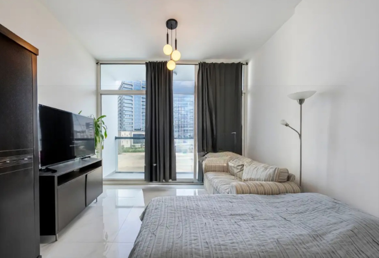 FULLY FURNISHED STUDIO | INVESTOR OPPORTUNITY — Premium Real Estate Property in Dubai by Valorem