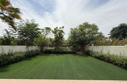 Villa - 4 Bedrooms - 3 Bathrooms for rent in Springs 14 - The Springs - Dubai