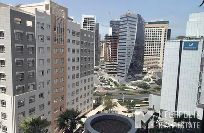 Office Space - 1 Bedroom for rent in I Rise Tower - Barsha Heights (Tecom) - Dubai