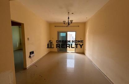 Apartment - 1 - 1 for rent in Al Khan 9 building - Al Khan - Sharjah