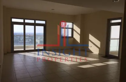 شقة - غرفة نوم - 2 حمامات للايجار في B برج - الأبراج الإدارية - الخليج التجاري - دبي