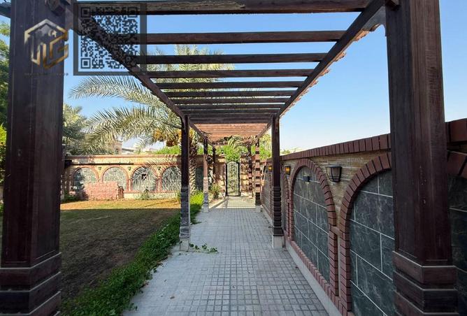 126568106 - Property Image 3