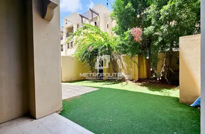 Apartment - 2 Bedrooms - 3 Bathrooms for rent in Yansoon 4 - Yansoon - Old Town - Downtown Dubai - Dubai