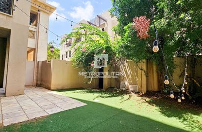 Apartment - 2 Bedrooms - 3 Bathrooms for rent in Yansoon 4 - Yansoon - Old Town - Downtown Dubai - Dubai