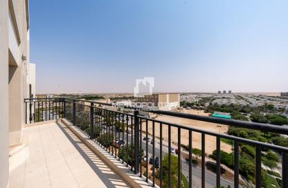 Apartment - 4 - 4 for rent in Hayat Boulevard 1A - Hayat Boulevard 1 - Hayat Boulevard - Town Square - Dubai