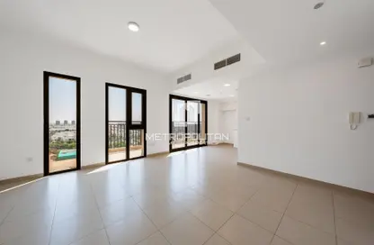 Apartment - 4 Bedrooms - 4 Bathrooms for rent in Hayat Boulevard 1A - Hayat Boulevard 1 - Hayat Boulevard - Town Square - Dubai