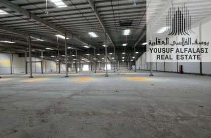 Warehouse - Studio - 2 Bathrooms for rent in Umm Al Thuoob - Umm Al Quwain