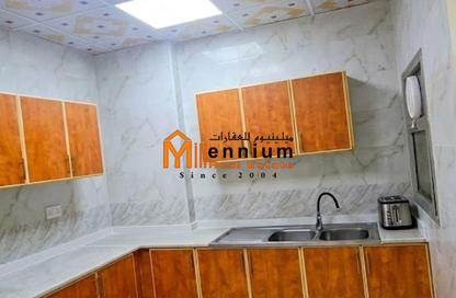Apartment - 2 Bedrooms - 2 Bathrooms for rent in Al Majaz Tower - Al Majaz - Sharjah Apartment - 2 Bedrooms - 2 Bathrooms for rent in Al Majaz Tower - Al Majaz - Sharjah