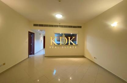 Apartment - 1 Bedroom - 2 Bathrooms for rent in Hub Canal 2 - Hub Golf View Apartments - Dubai Sports City - Dubai