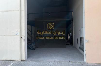 Warehouse - Studio - 1 Bathroom for rent in Al Jurf - Ajman Downtown - Ajman