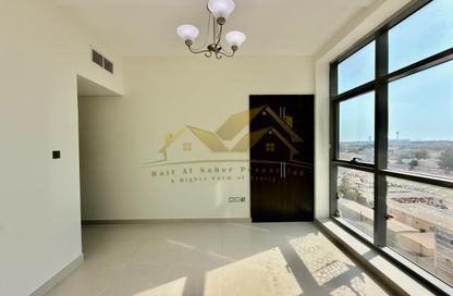 Apartment - 2 Bedrooms - 3 Bathrooms for rent in Jumeirah Garden City - Al Satwa - Dubai