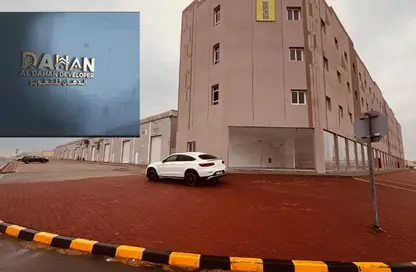 Labor Camp - Studio - 7+ Bathrooms for rent in Umm Al Thuoob - Umm Al Quwain