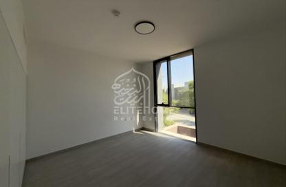 Villa - 4 - 6 for sale in Saro - Masaar - Tilal City - Sharjah