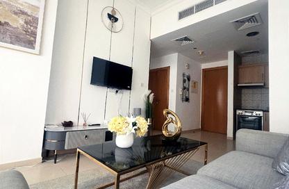 Apartment - 1 Bedroom - 1 Bathroom for rent in Mayfair Residency - Business Bay - Dubai